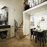 Antiche Residenze Romane - CAMPO DE\' FIORI